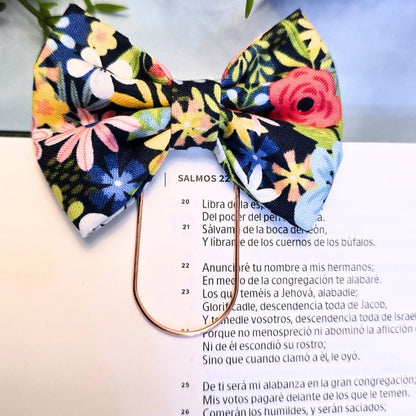Floral Bookmark Clip – Stylish Metal Page Marker for Books, Planners & Journals