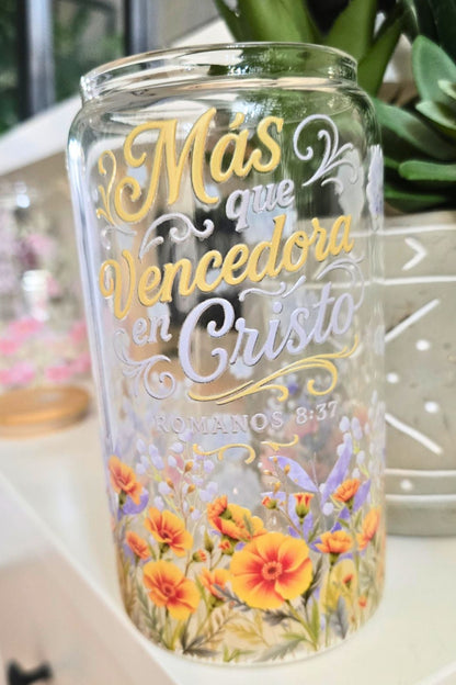 Más que vencedora en Cristo - Christian Glass Tumbler